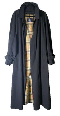 Vintage Burberrys Black Overcoat Mens L/XL Euro Mac Coat No Liner No Belt Long